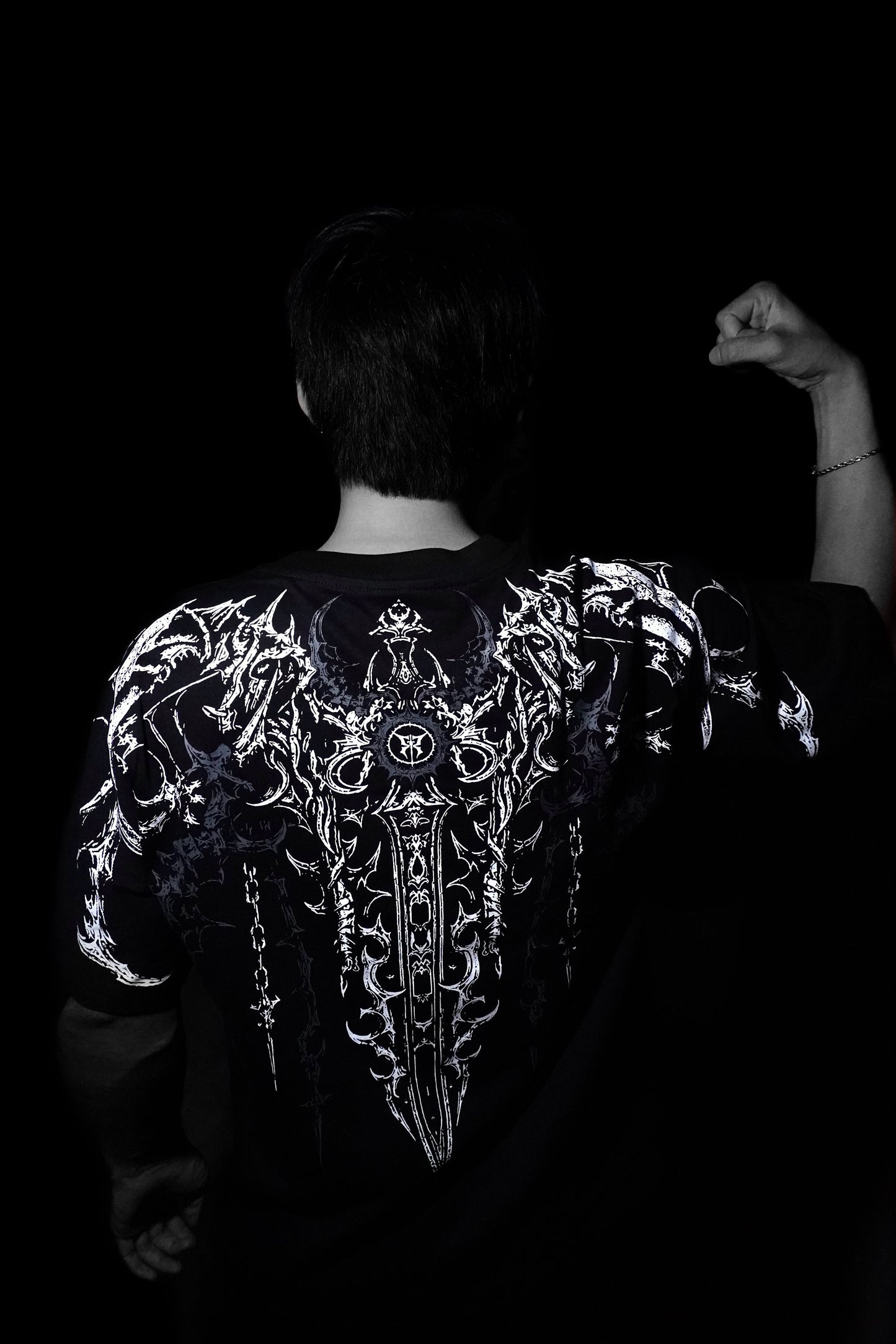 Netherblade Oversize Tee – Ash White